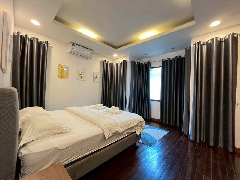 Pool Villa in Baan Natcha Village for sale