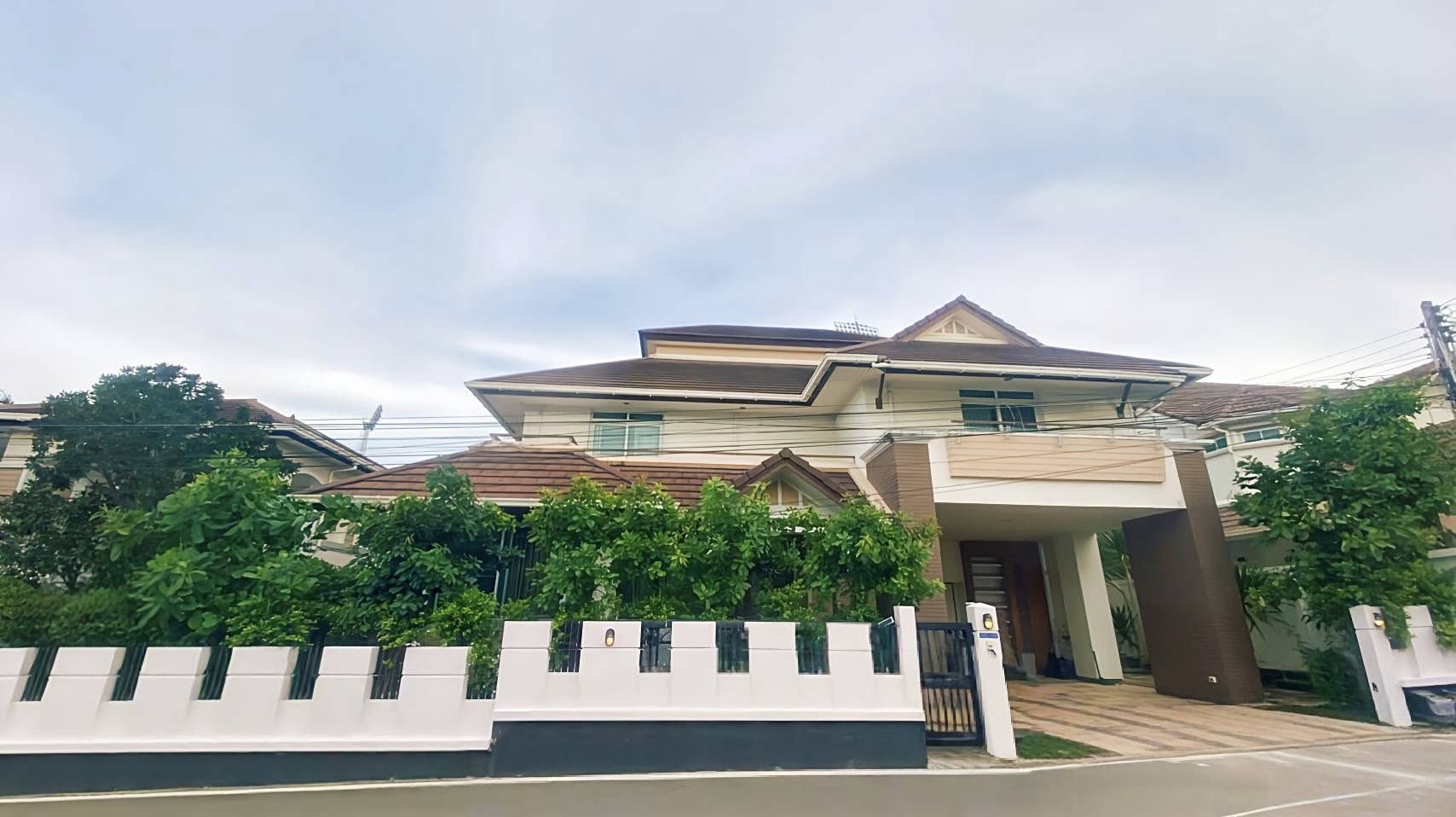 Central Park Hillside Village Pattaya