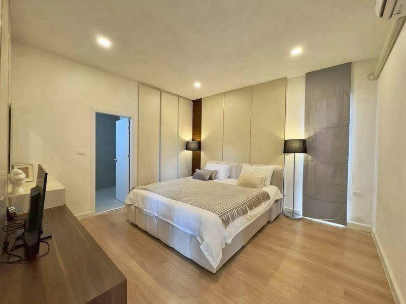  Private House in Naklua | FOR SALE