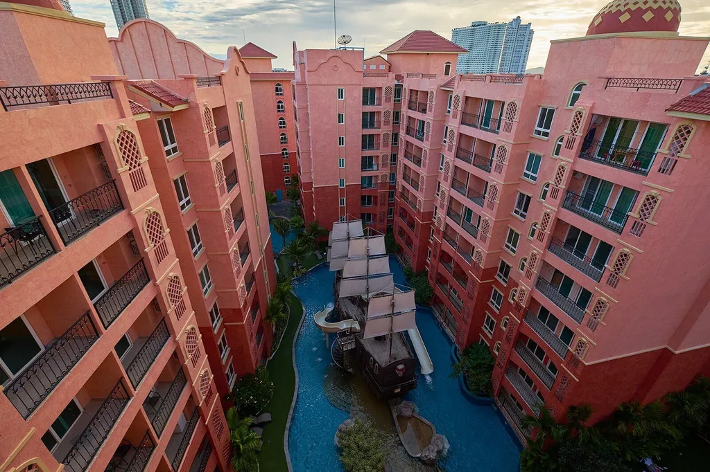 Seven Seas Resort 