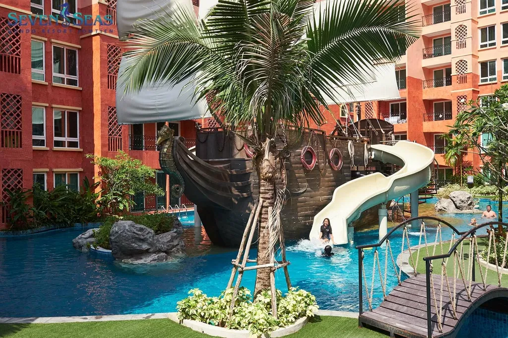 Seven Seas Resort 