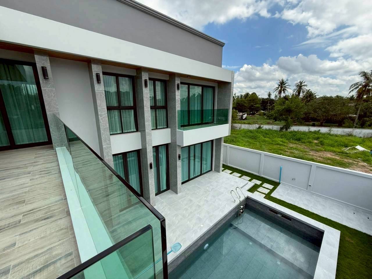 Impress Village - Pattaya