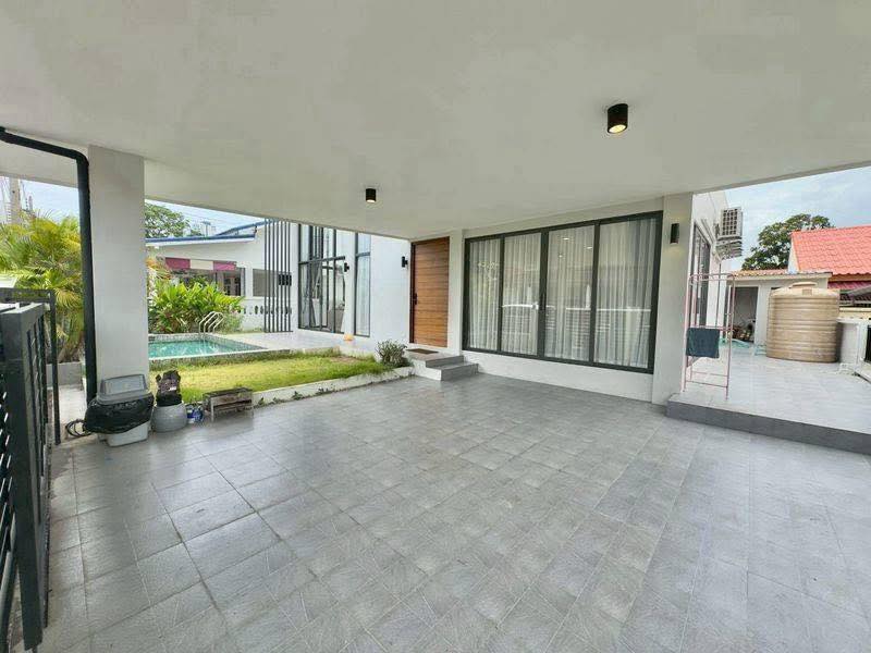  Private House in Naklua | FOR SALE