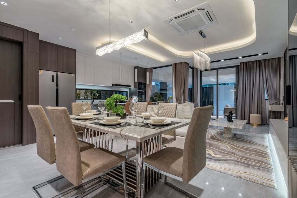 Ideal 4bdr house for BUSINESS on THAPRAYA